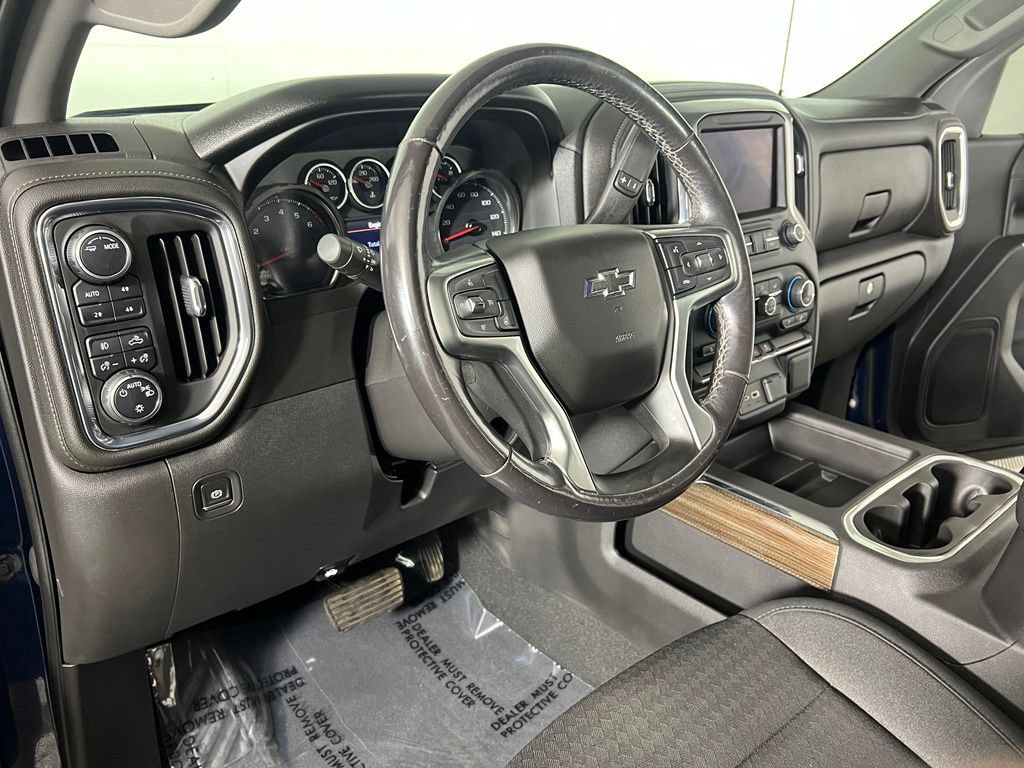Certified 2021 Chevrolet Silverado 1500 LT Trail Boss w/ Bed Protection Package AWD/4WD image 17