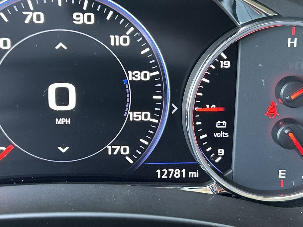 Used 2024 GMC Terrain Denali w/ Denali Premium Package image 12