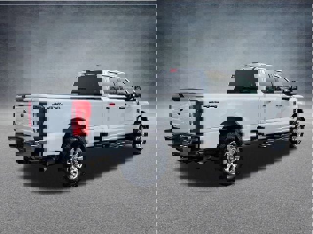 Used 2024 Ford F250 XLT image 3