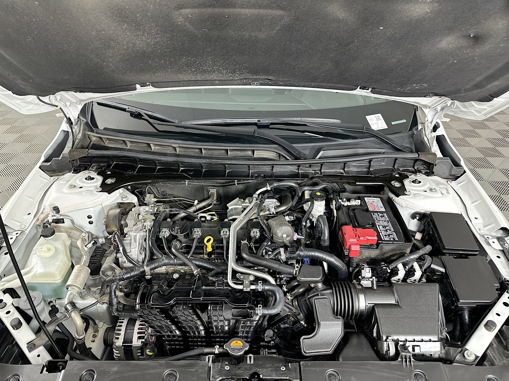 Used 2024 Nissan Altima 2.5 SR image 31