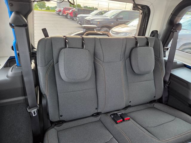 Certified 2026 Jeep Wrangler Sport AWD/4WD image 12
