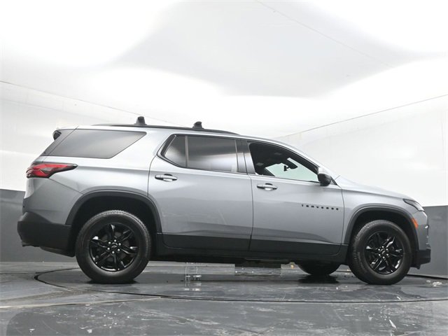 Used 2023 Chevrolet Traverse LT image 53