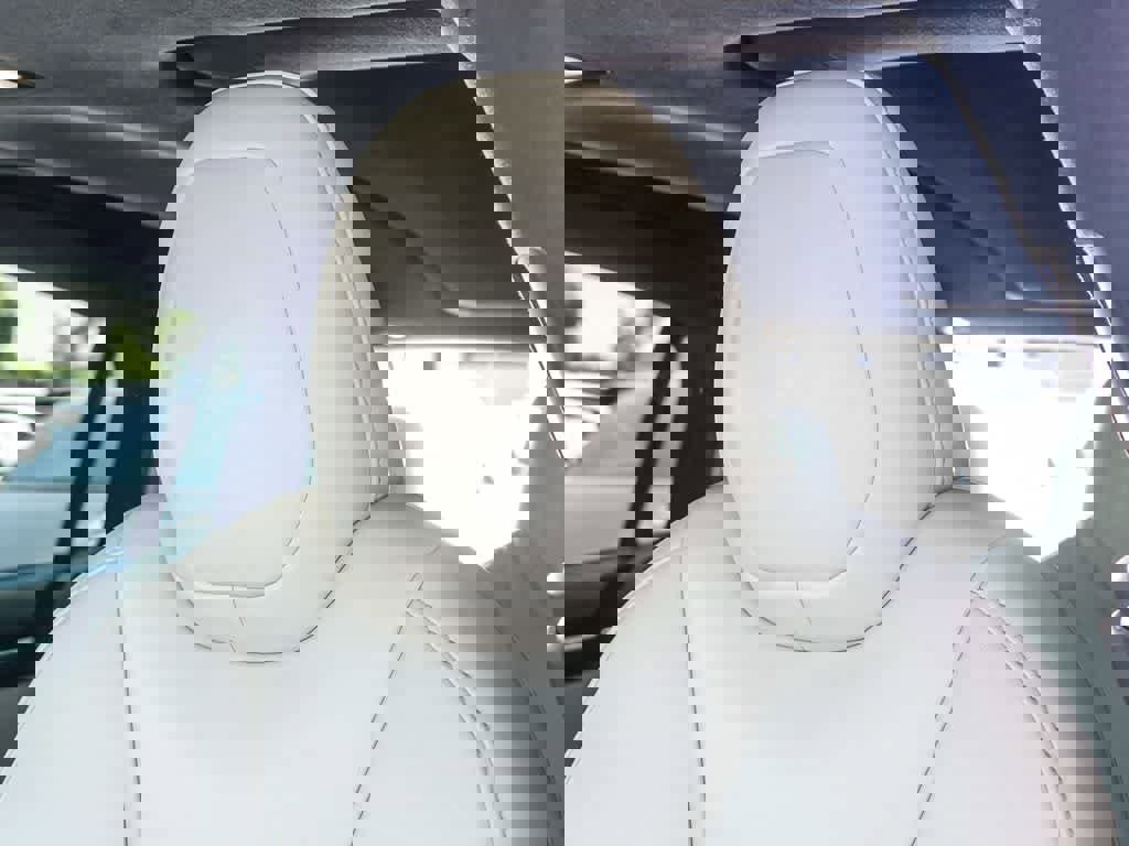 Used 2020 Tesla Model X Long Range image 24