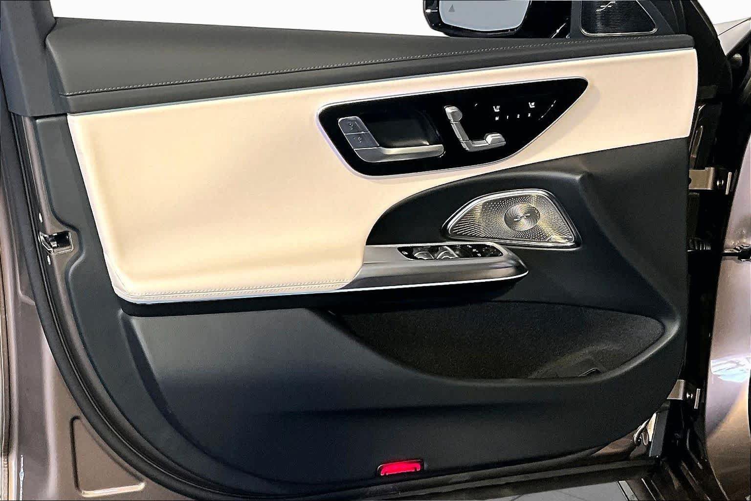 New 2027 Mercedes-Benz E 450 4MATIC Sedan image 11