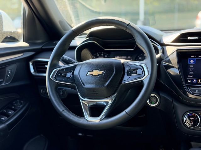 Used 2021 Chevrolet TrailBlazer ACTIV w/ Convenience Package FWD image 21