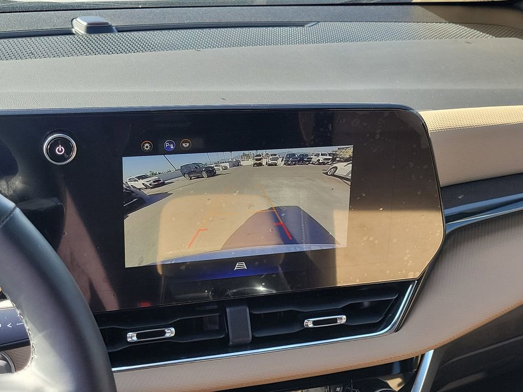 Used 2025 Chevrolet Equinox ACTIV w/ Convenience Package III image 30