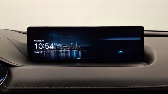 Used 2023 Genesis G80 2.5T image 27