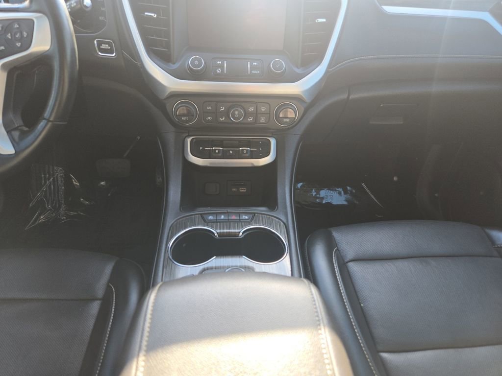Used 2023 GMC Acadia SLT w/ Elevation Edition FWD image 12