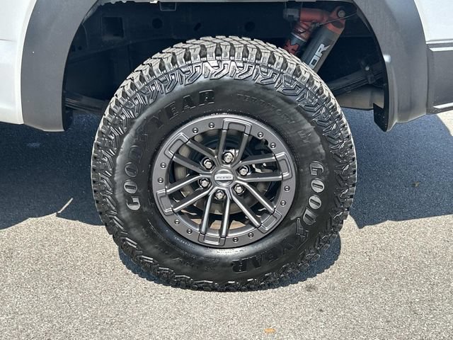 Used 2019 Ford F150 Raptor w/ Equipment Group 802A Luxury AWD/4WD image 12
