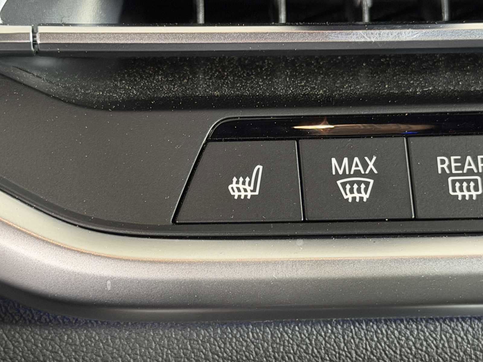 Used 2021 BMW X5 xDrive45e w/ Premium Package image 35