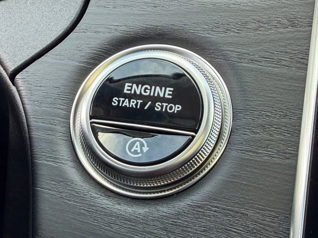 New 2026 Mercedes-Benz E 350 4MATIC Sedan image 25