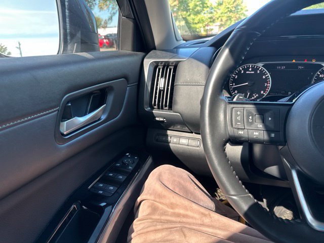 Used 2024 Nissan Pathfinder SL w/ SL Premium Package AWD/4WD image 45