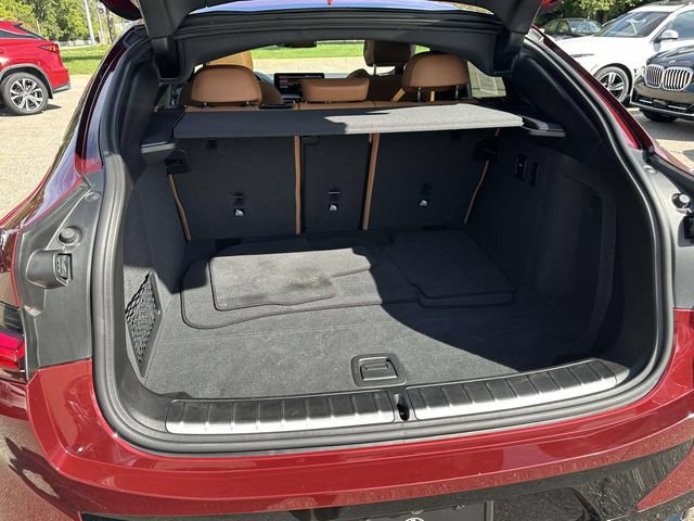 Certified 2025 BMW X4 M40i AWD/4WD image 18