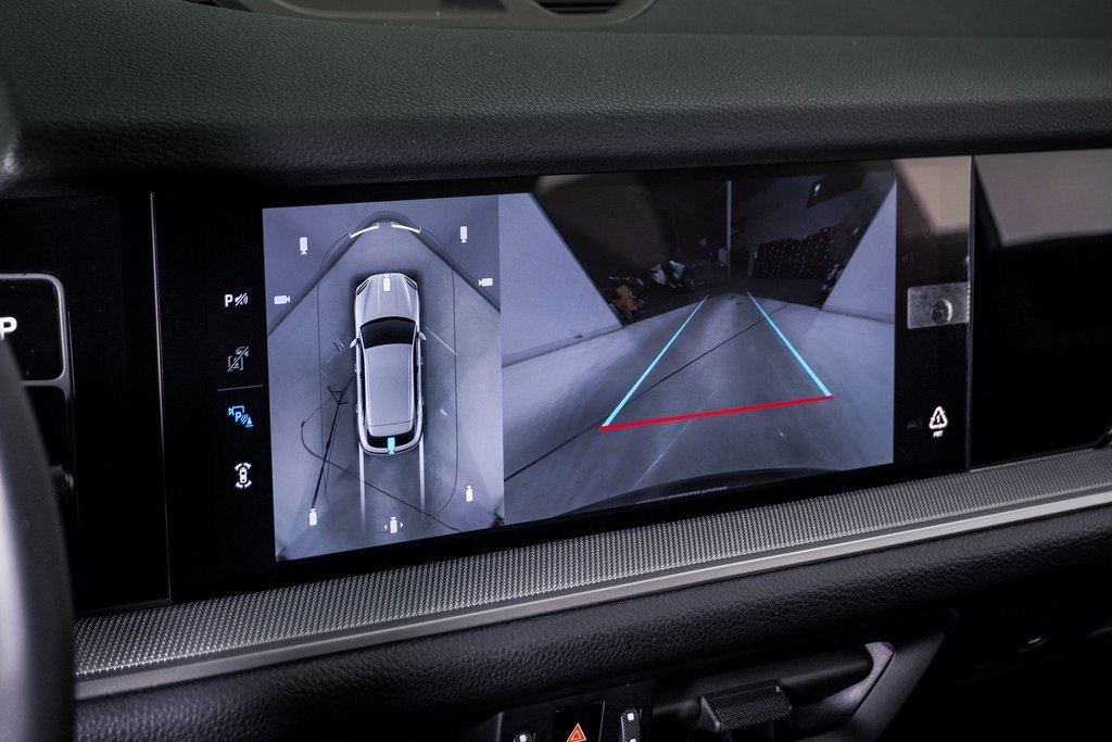 New 2026 Porsche Cayenne image 23