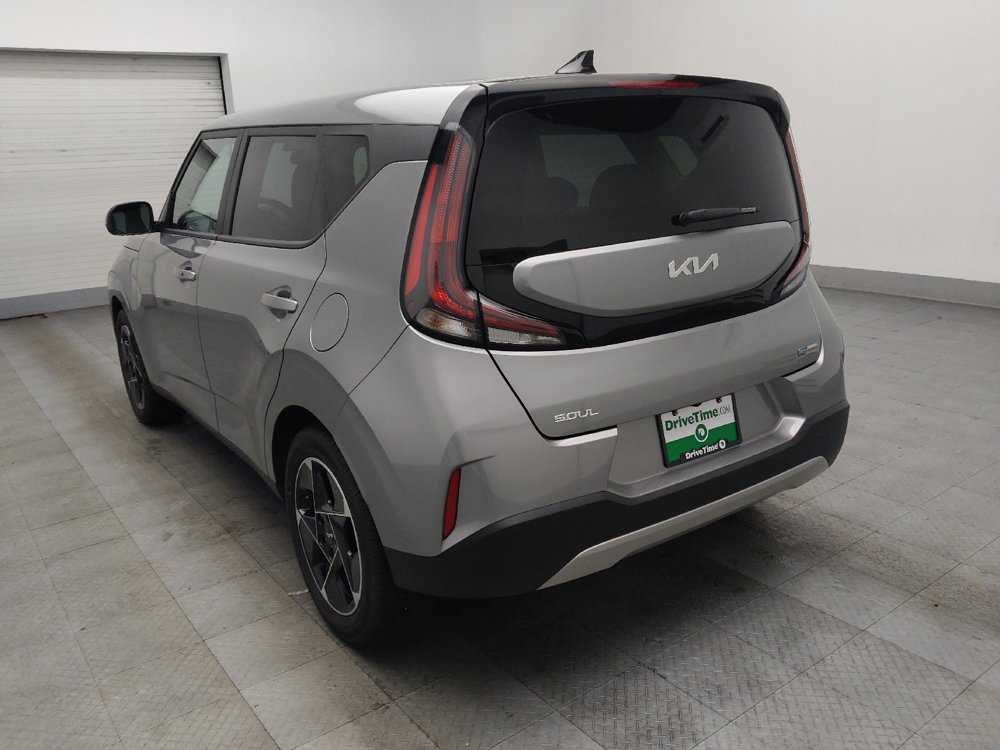 Used 2025 Kia Soul EX image 5