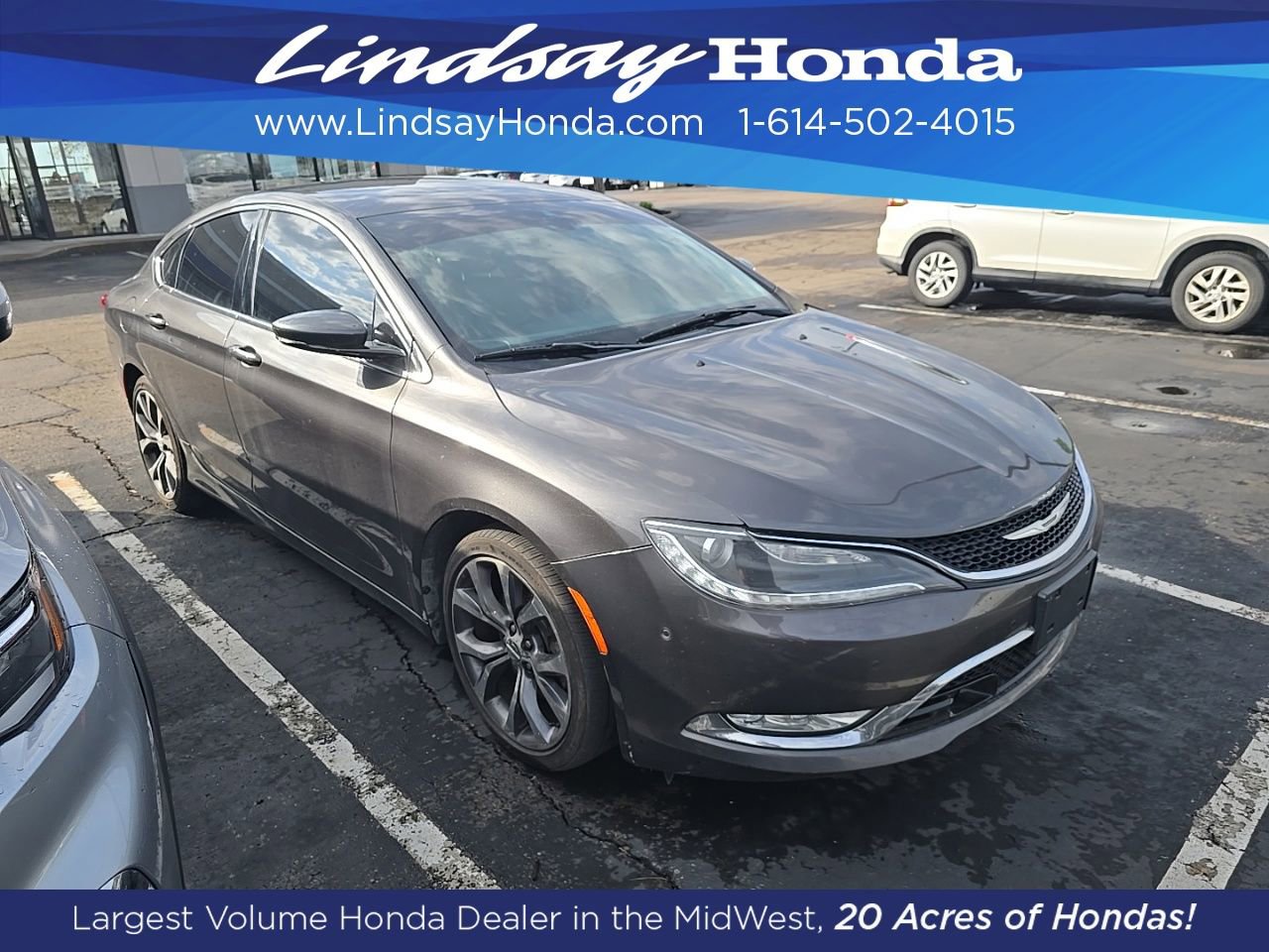 Used 2015 Chrysler 200 C w/ Navigation & Sound Group I image 2