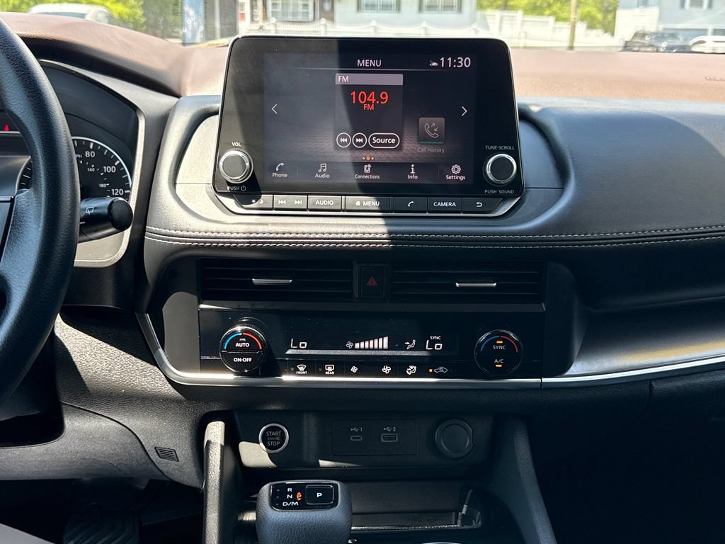 Used 2023 Nissan Rogue SV AWD/4WD image 18