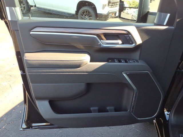 New 2026 Chevrolet Silverado 3500 LT w/ Trail Boss Package AWD/4WD image 11