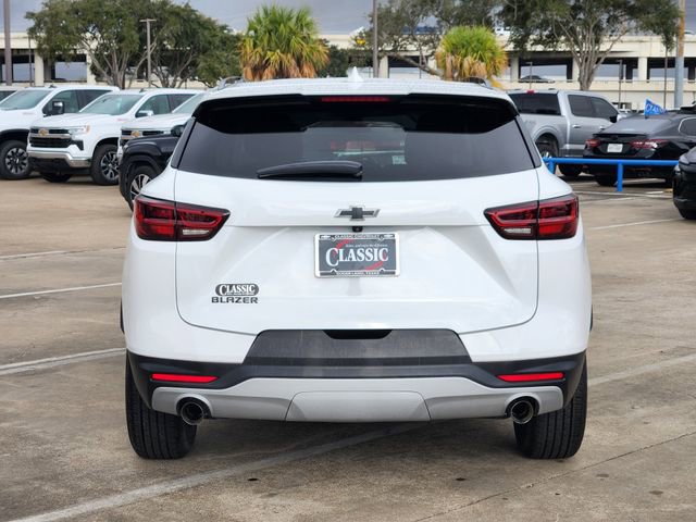 Used 2023 Chevrolet Blazer LT w/ Convenience Package image 6