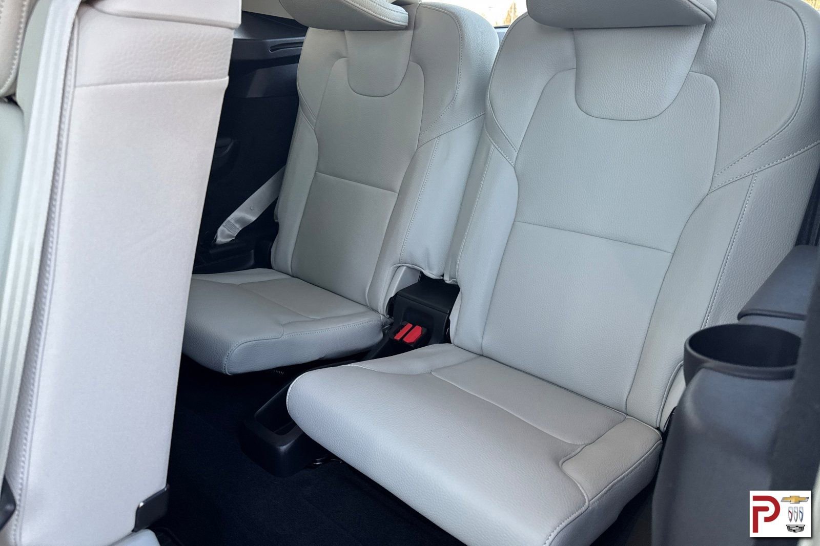 Used 2025 Volvo XC90 B6 Plus w/ Protection Package Premier image 18