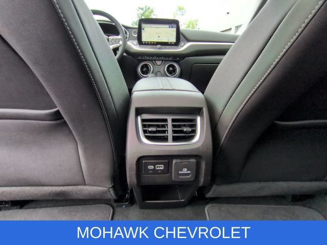Certified 2025 Chevrolet Blazer LT w/ Sound & Technology Package AWD/4WD image 22
