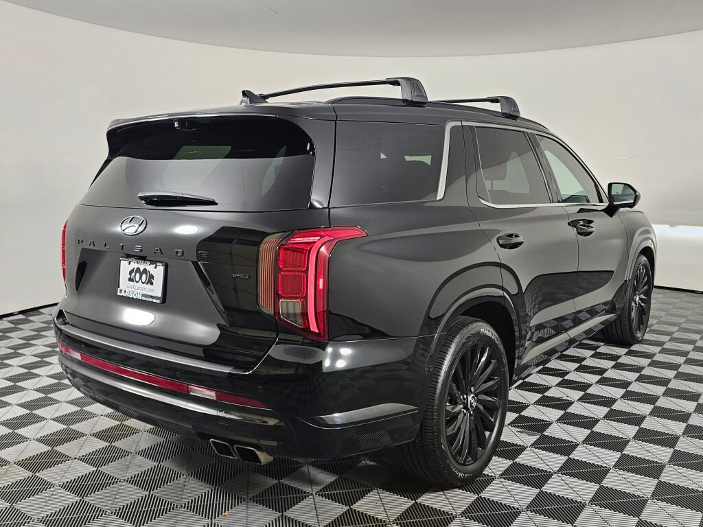 Used 2025 Hyundai Palisade Calligraphy AWD/4WD image 3