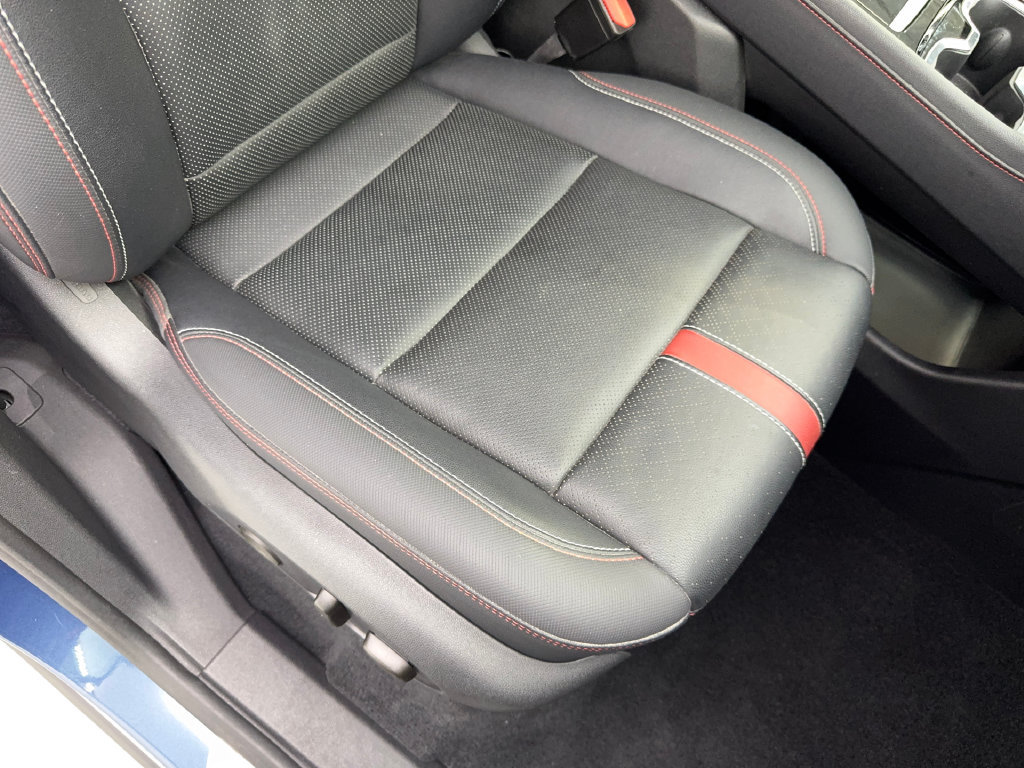 Used 2024 Chevrolet Traverse RS FWD image 51