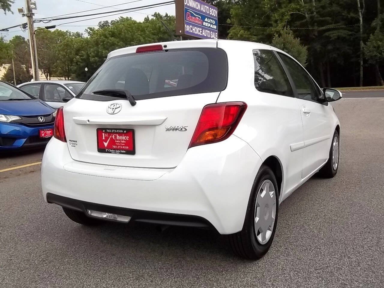 Used 2015 Toyota Yaris L FWD image 3