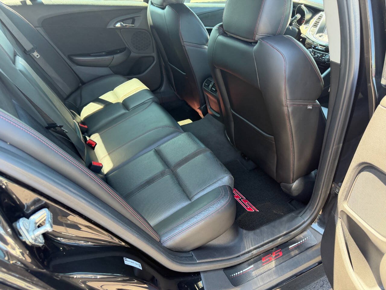 Used 2015 Chevrolet SS RWD image 14
