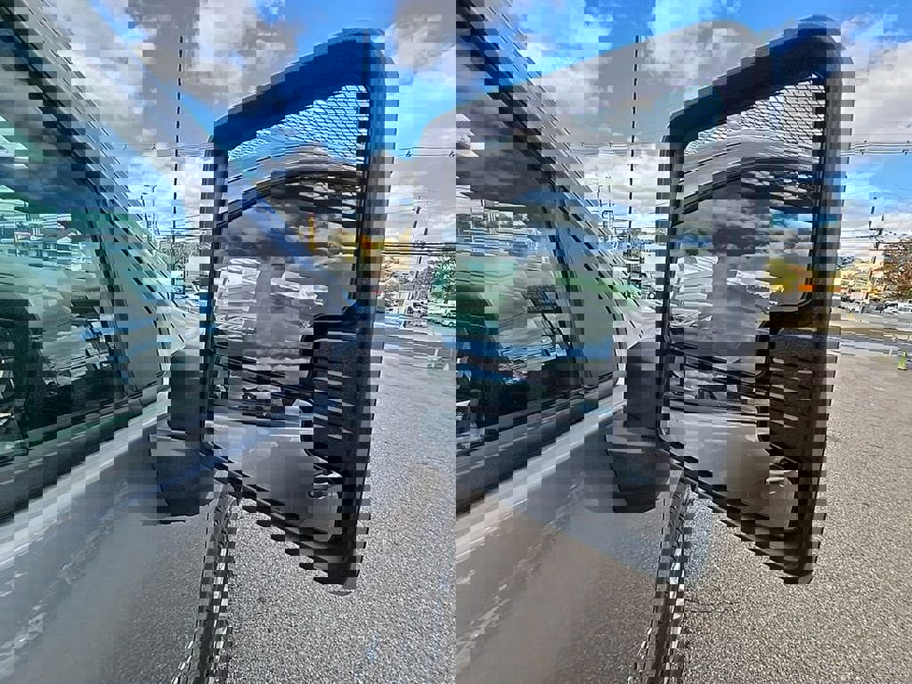 Used 2024 Chevrolet Silverado 2500 LT w/ Convenience Package image 76