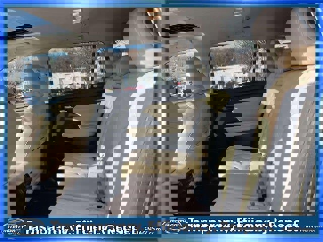 Certified 2023 Toyota Highlander XLE image 12