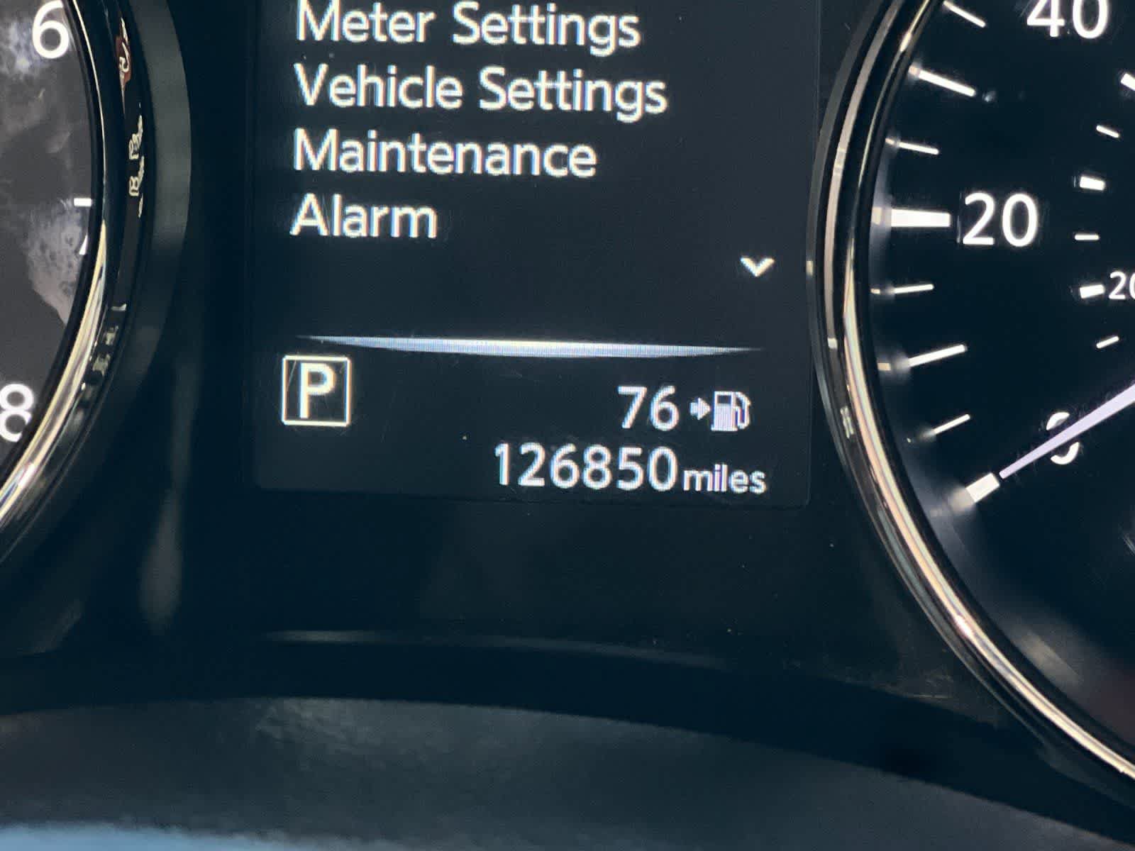 Used 2017 Nissan Rogue SV FWD image 25