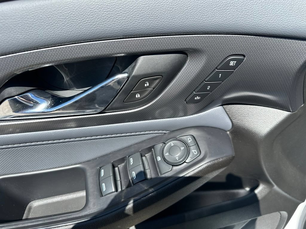 Certified 2021 Chevrolet Traverse Premier AWD/4WD image 17