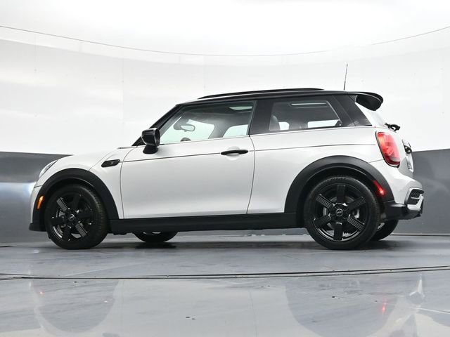 Used 2022 MINI Cooper S image 36