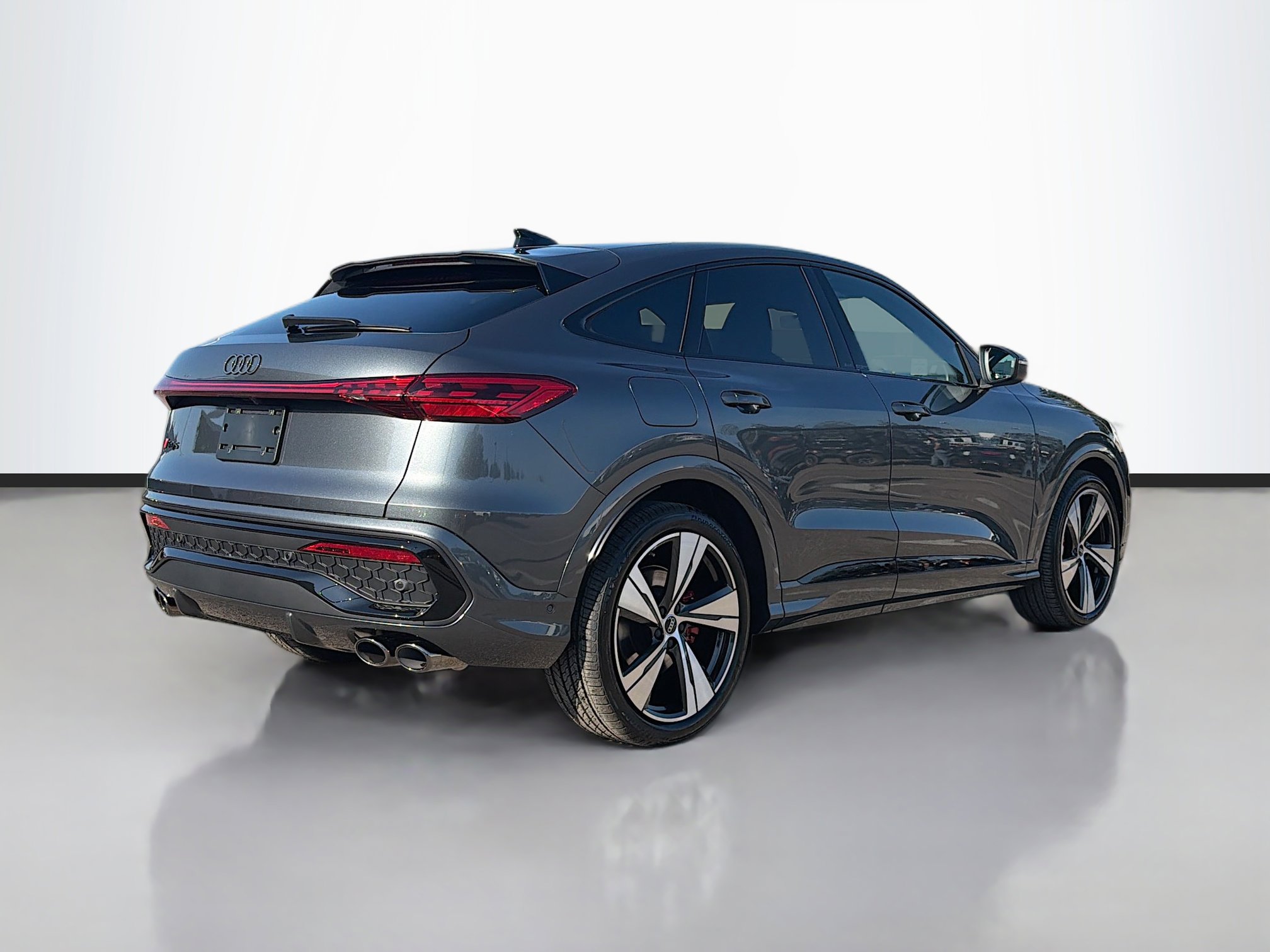 New 2025 Audi SQ5 Premium Plus image 3