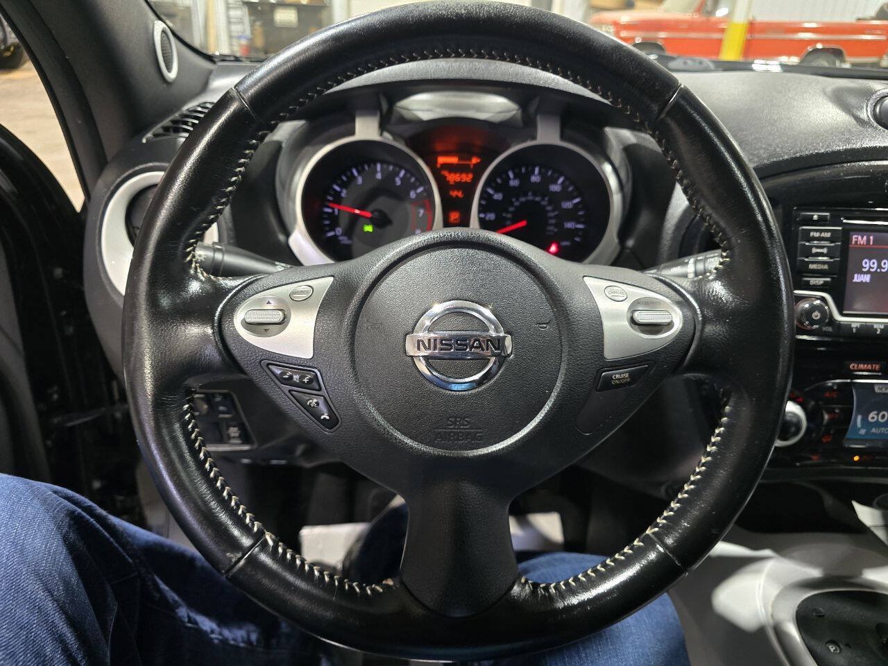 Used 2017 Nissan Juke SV AWD/4WD image 36