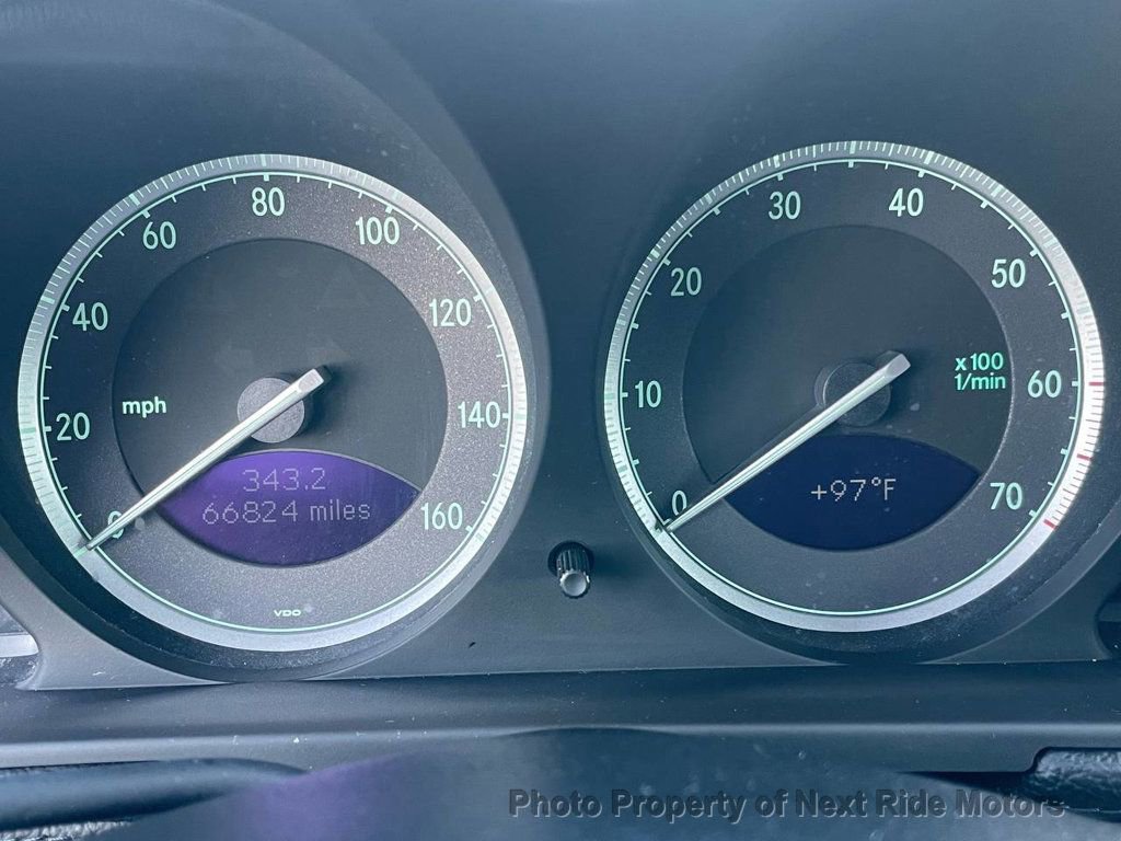 Used 2003 Mercedes-Benz SL 500 image 17