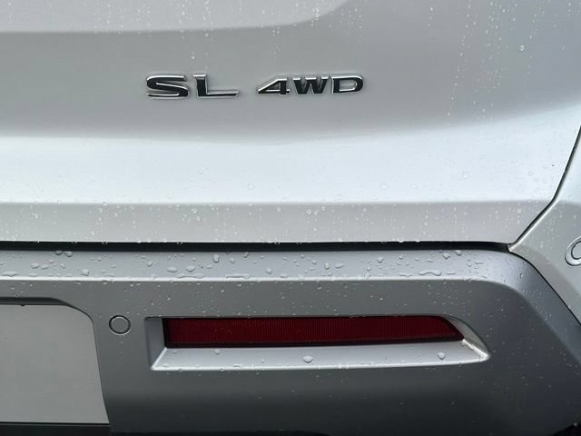 Used 2025 Nissan Pathfinder SL w/ SL Premium Package AWD/4WD image 13