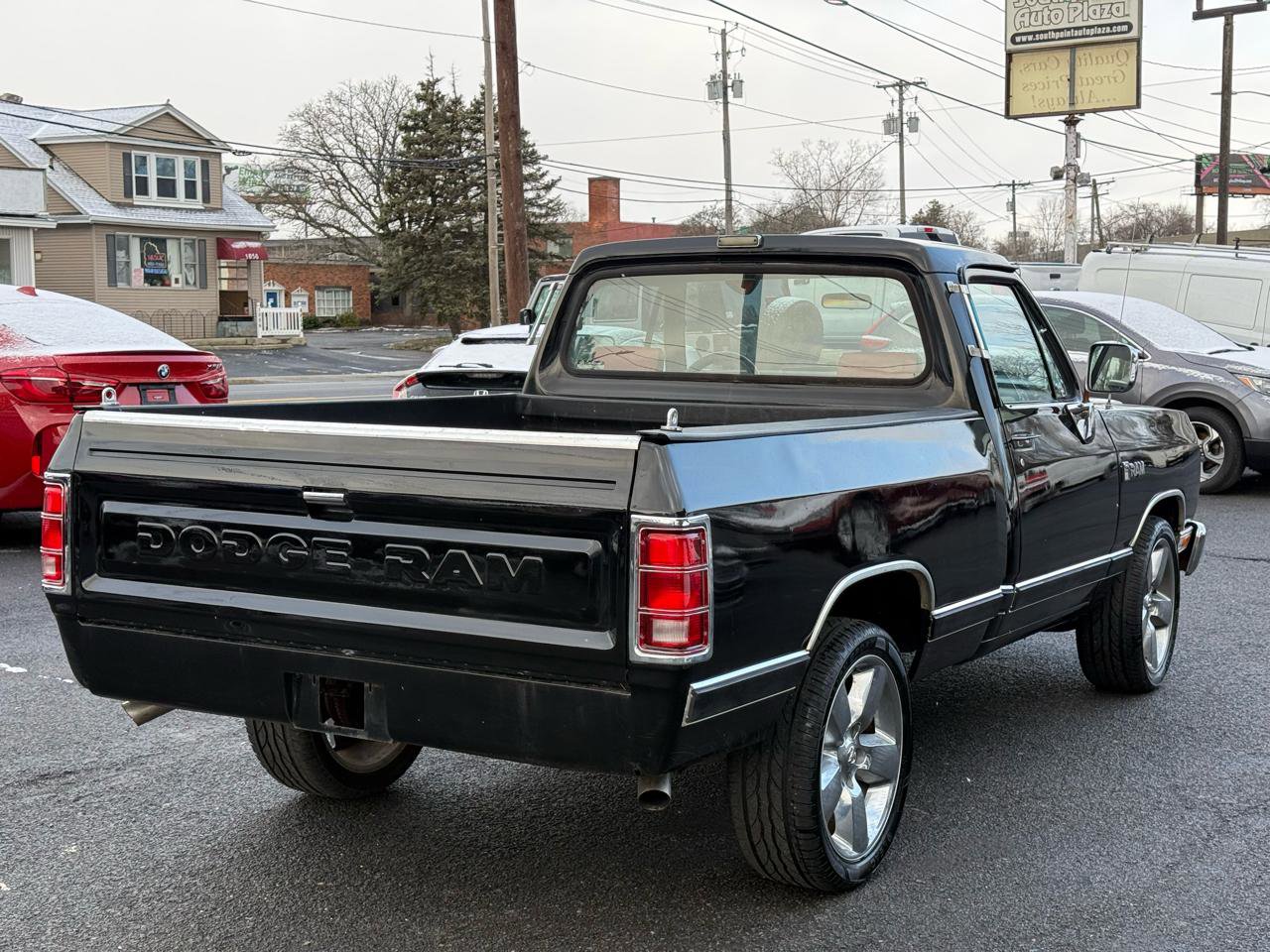 Used 1989 Dodge D/W Truck 100 RWD image 14