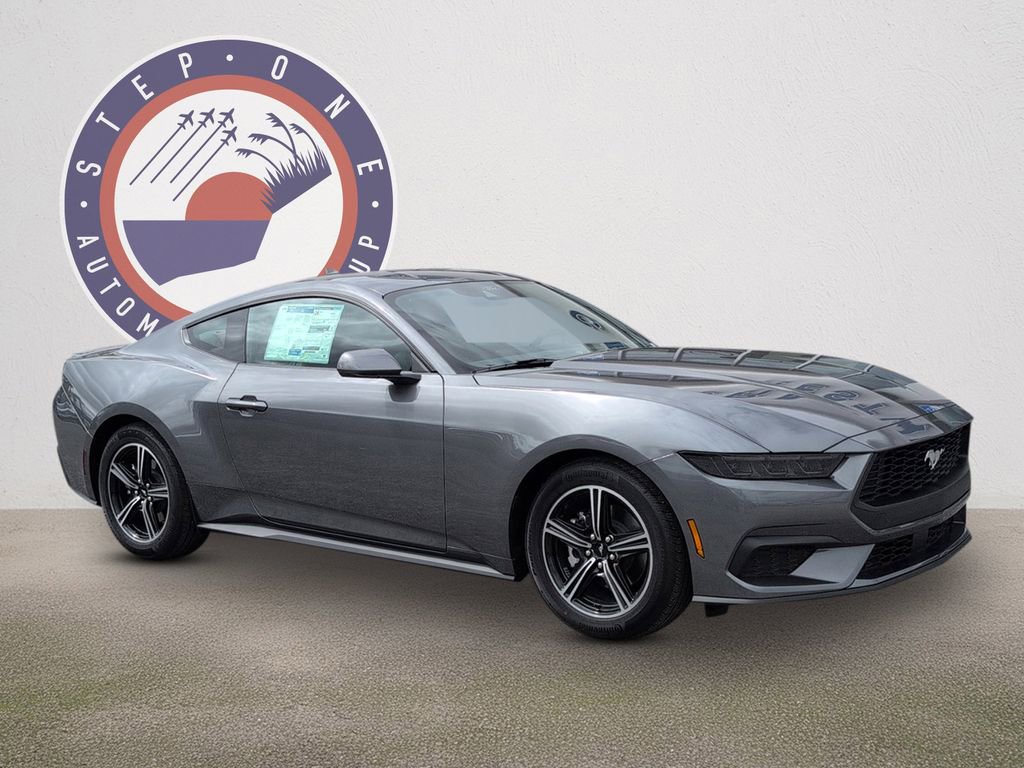 New 2025 Ford Mustang Premium video 2