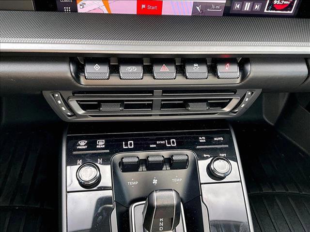 Used 2021 Porsche 911 Carrera S image 24