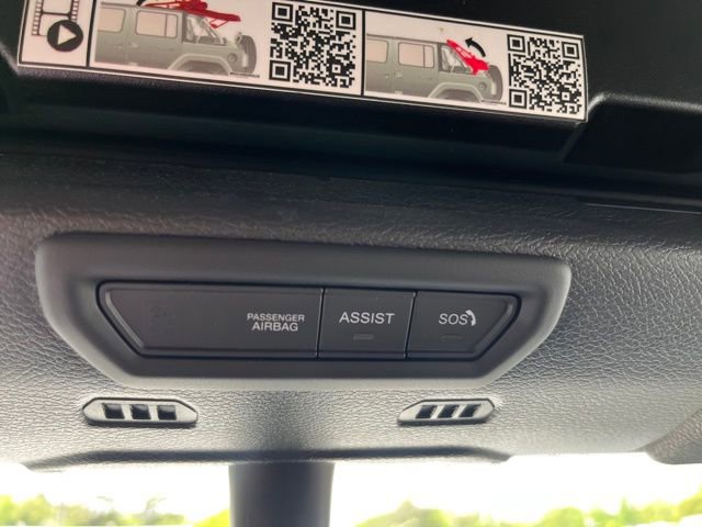 Used 2022 Jeep Wrangler Unlimited Sahara image 31