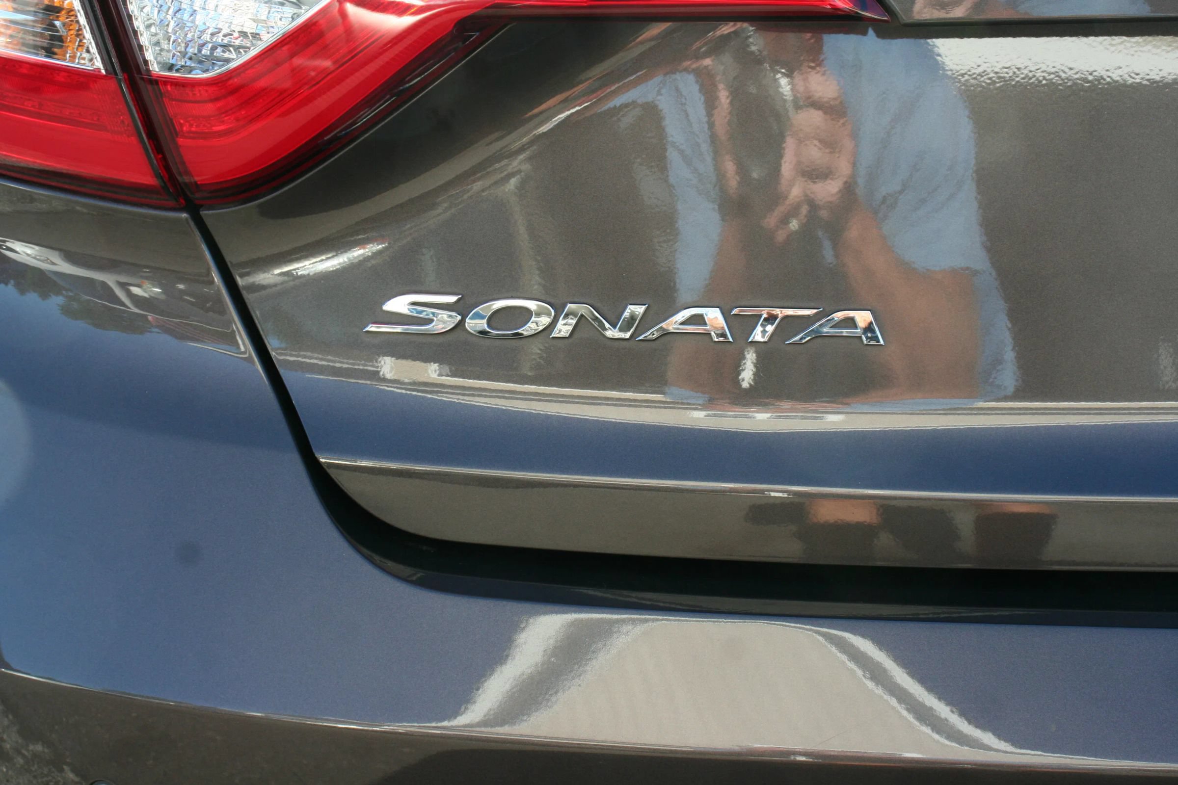 Used 2016 Hyundai Sonata Limited w/ Option Group 05 FWD image 31