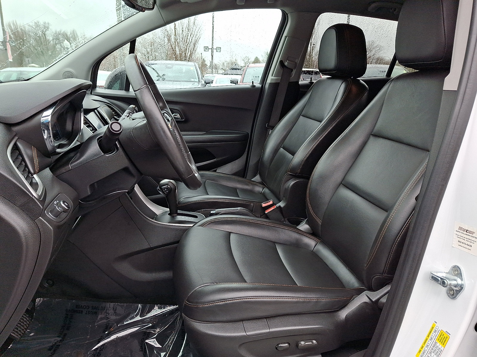 Used 2021 Chevrolet Trax LT w/ Redline Edition image 13