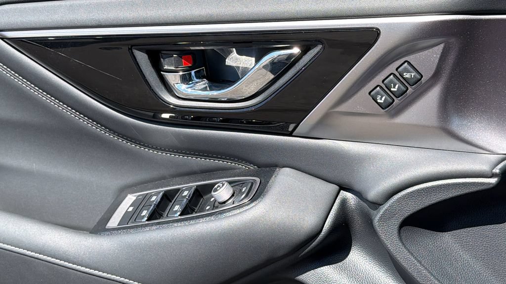 Certified 2025 Subaru Legacy Touring XT AWD/4WD image 22