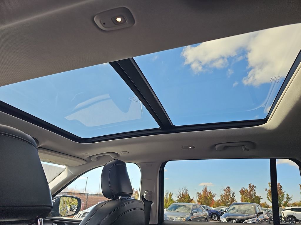 Used 2021 Jeep Grand Cherokee L Limited image 16