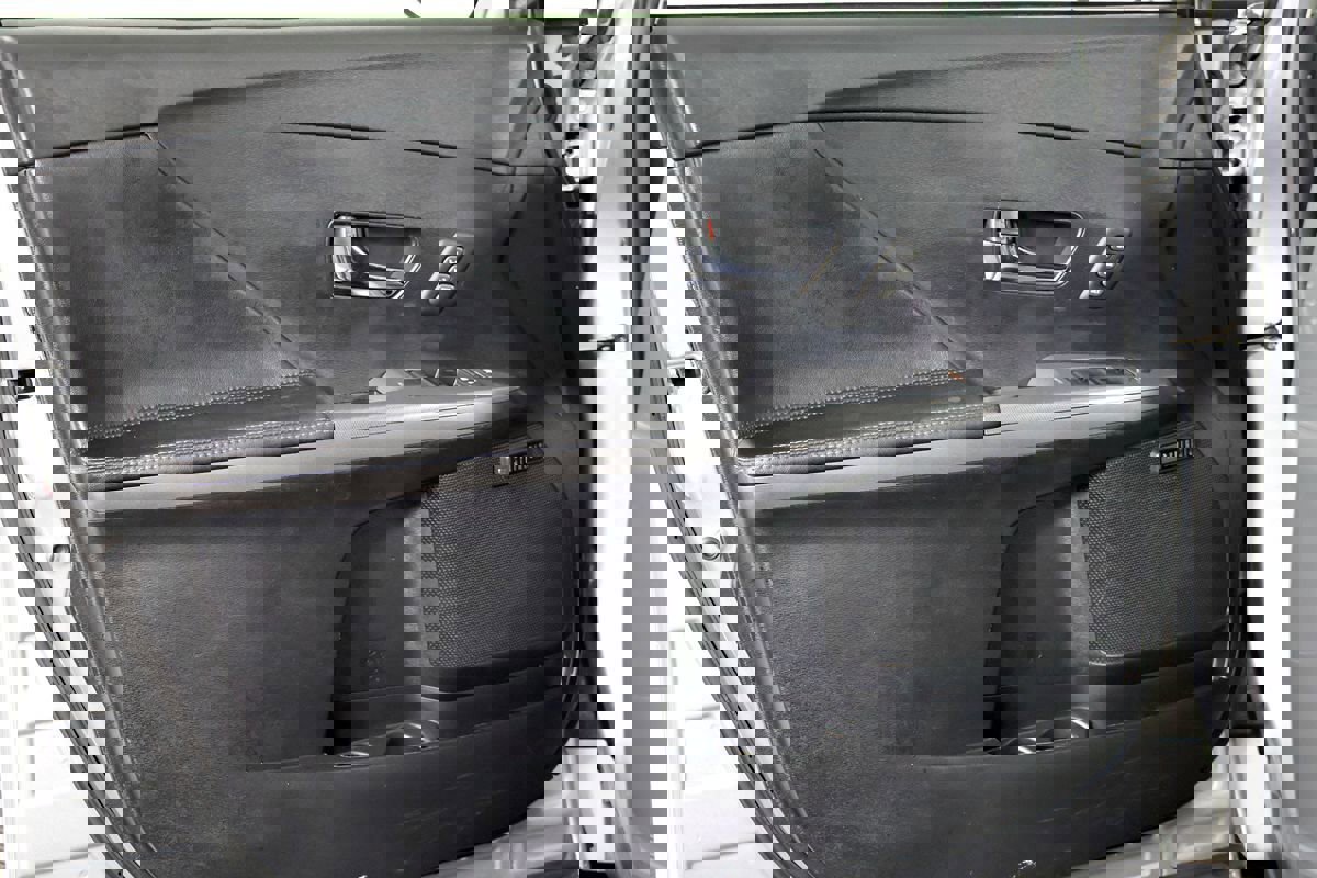 Used 2015 Toyota Venza XLE w/ XLE Premium Package image 19