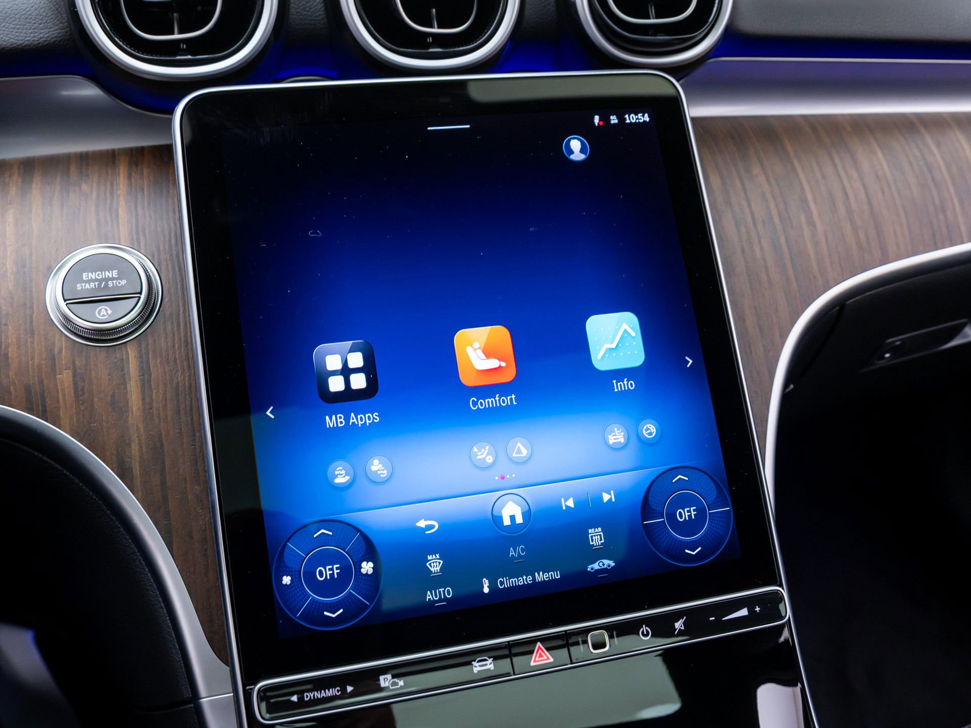 New 2026 Mercedes-Benz C 300 4MATIC Sedan image 26