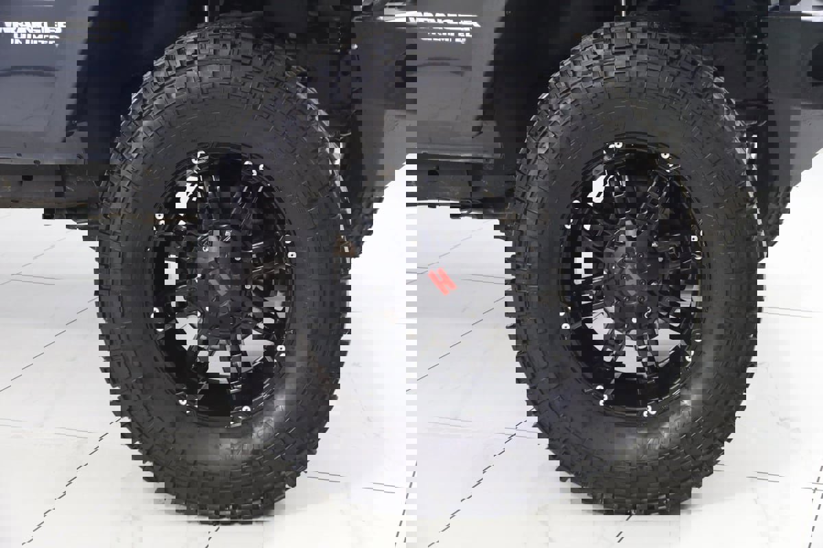 Used 2017 Jeep Wrangler Unlimited Sport w/ Quick Order Package 24S image 13