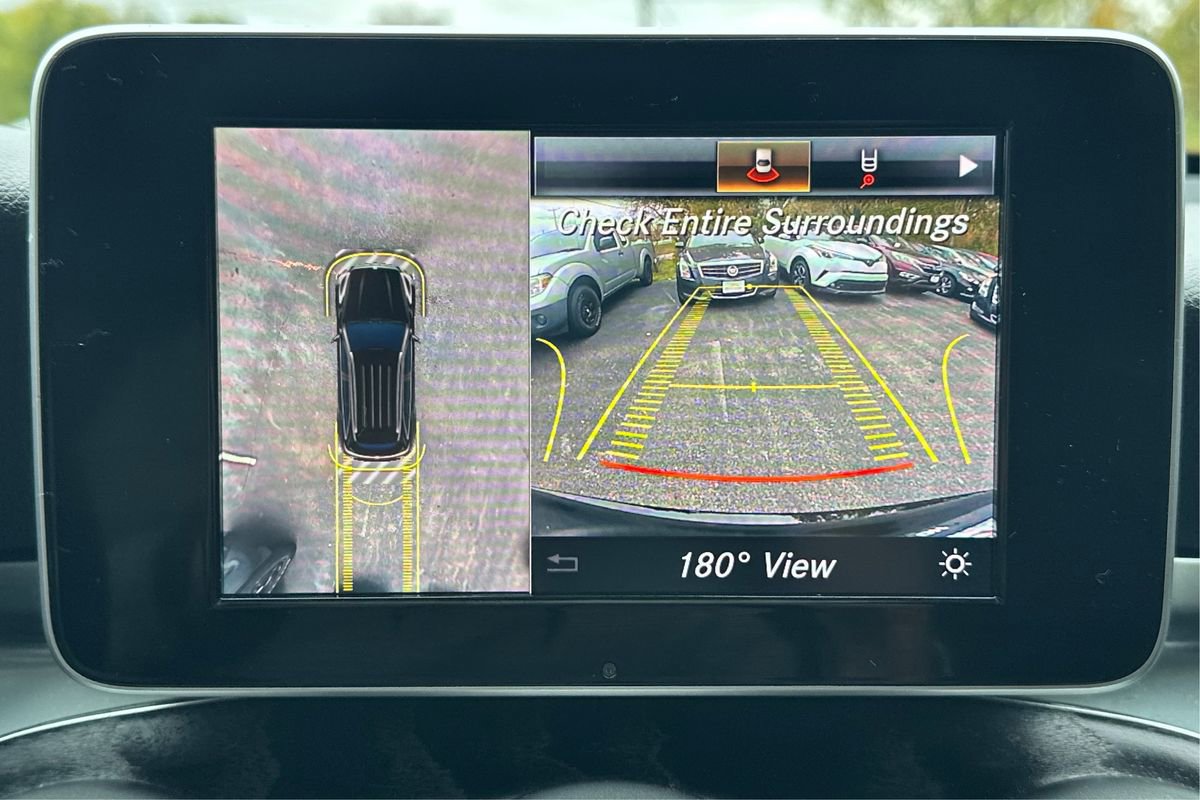 Used 2018 Mercedes-Benz GLC 300 w/ Premium Package image 33